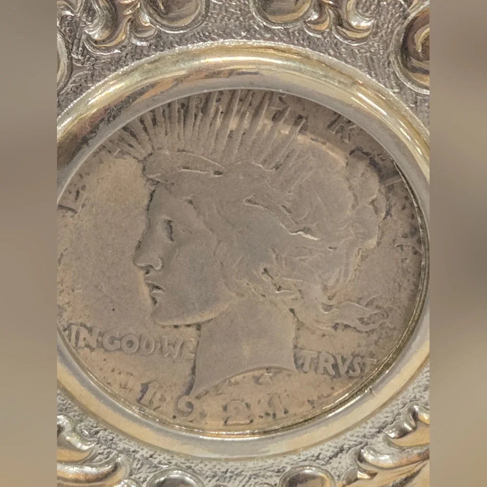 Vintage Belt Buckle w/ 1900 Morgan Silver Plated Dollar by‎ Chambers Belt Co.